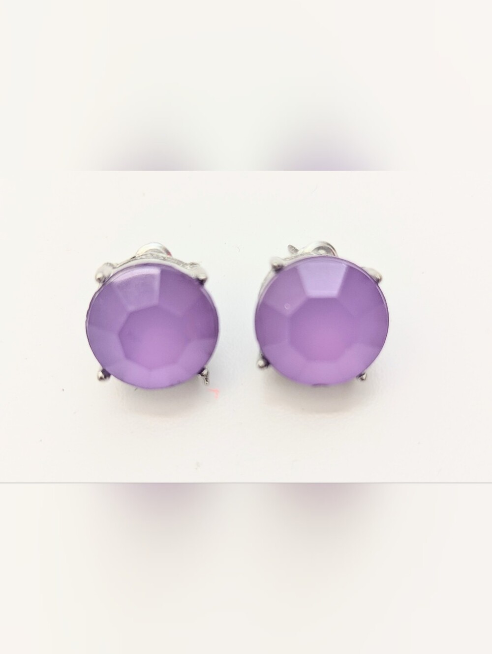 Dusty Purple Round Stud Pierced Earrings w/Silver-Tone Prongs & Backing